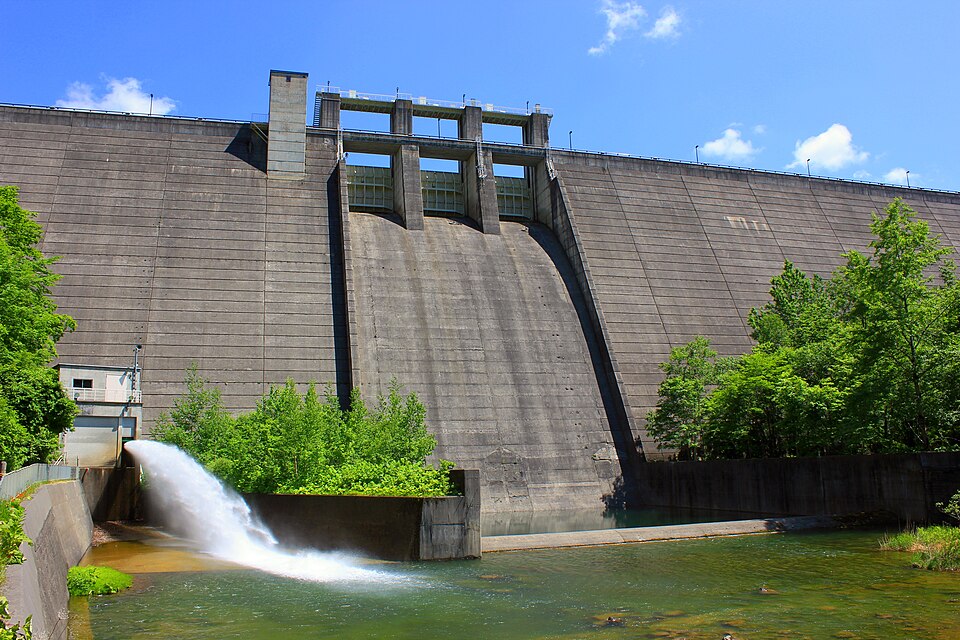金山ダム（北海道）
