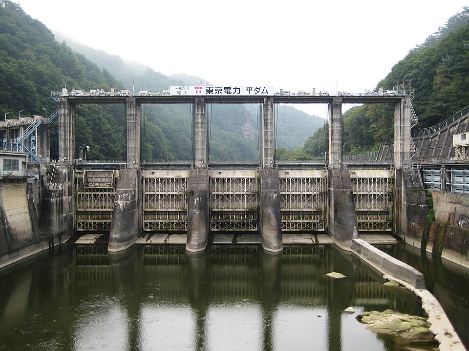 平ダム（長野）