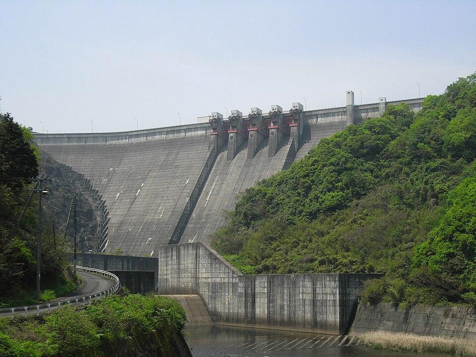 弥栄ダム（広島）