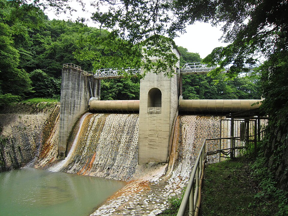 大津ダム（群馬）