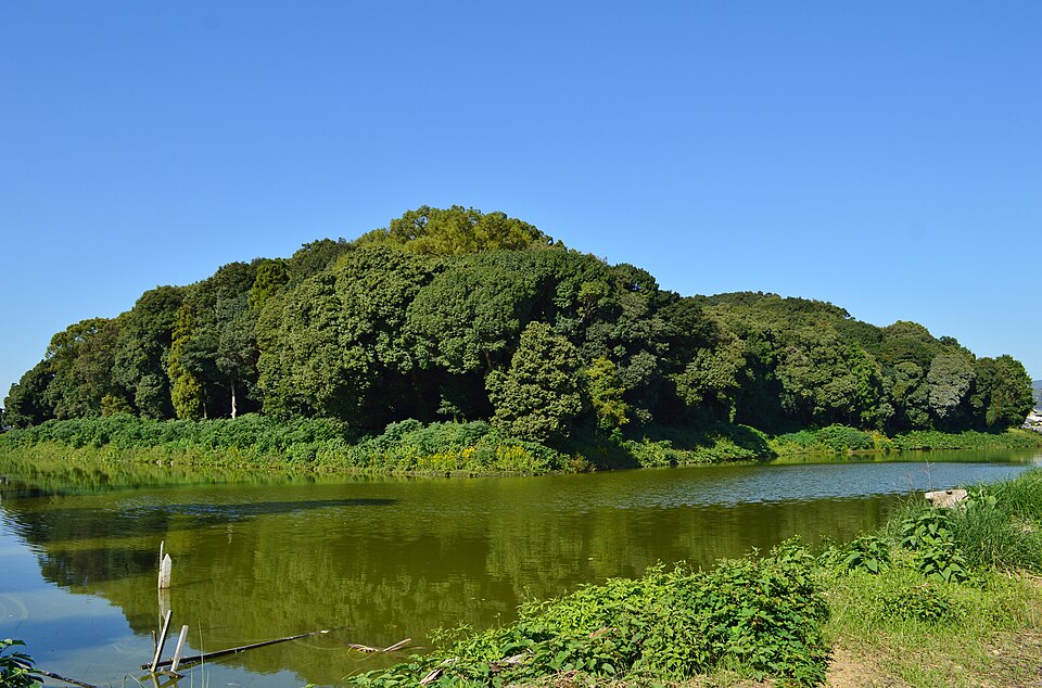 太田茶臼山古墳（大阪）