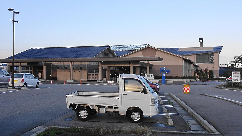 道の駅ころ柿の里しか（石川）