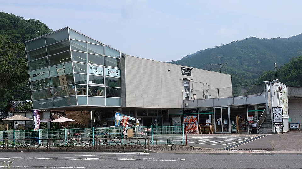 道の駅来夢とごうち（広島）