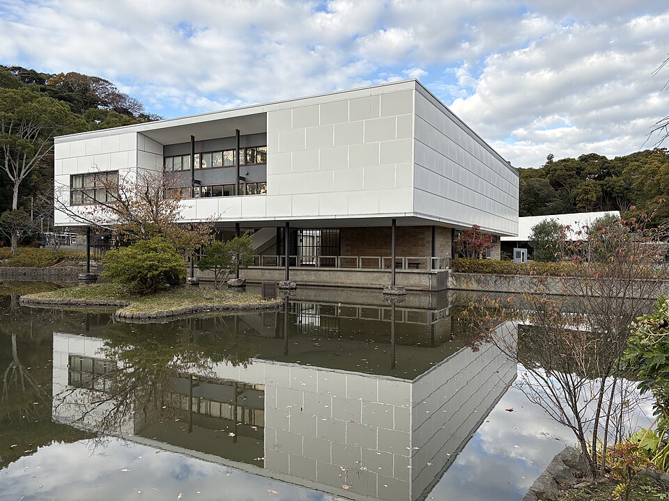 鎌倉文華館鶴岡ミュージアム（神奈川）