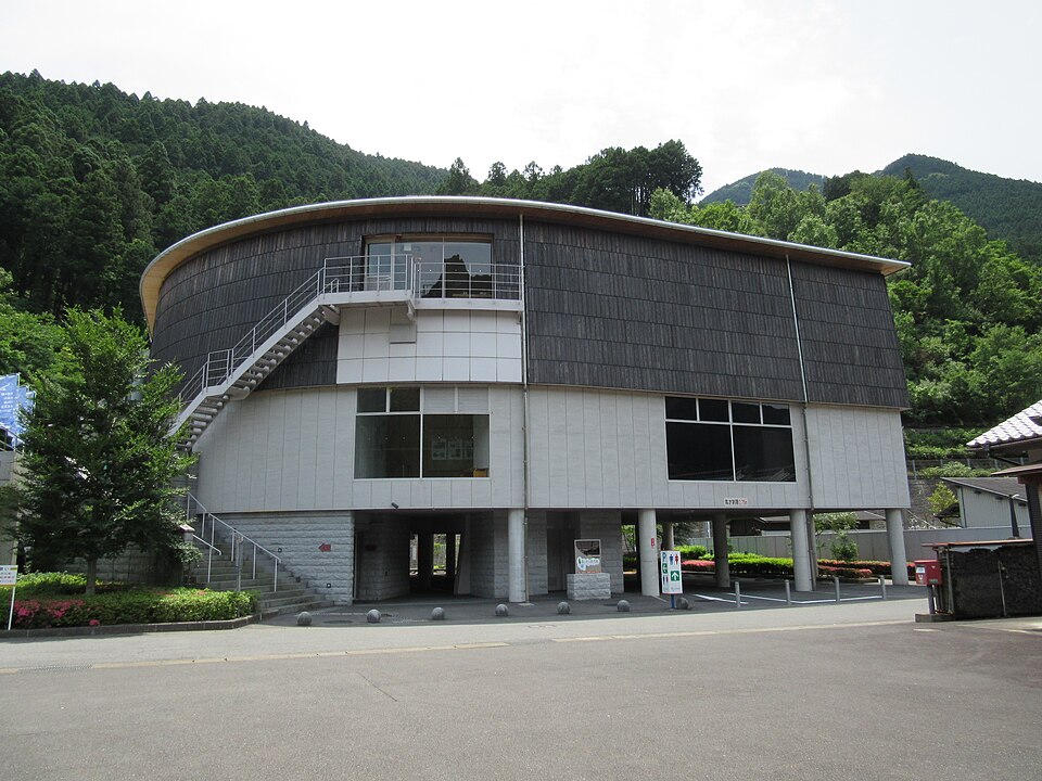 森と水の源流館（奈良）