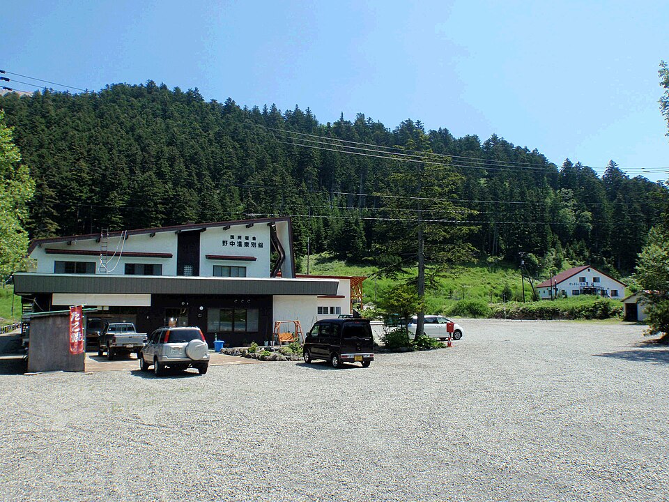 雌阿寒温泉（北海道）