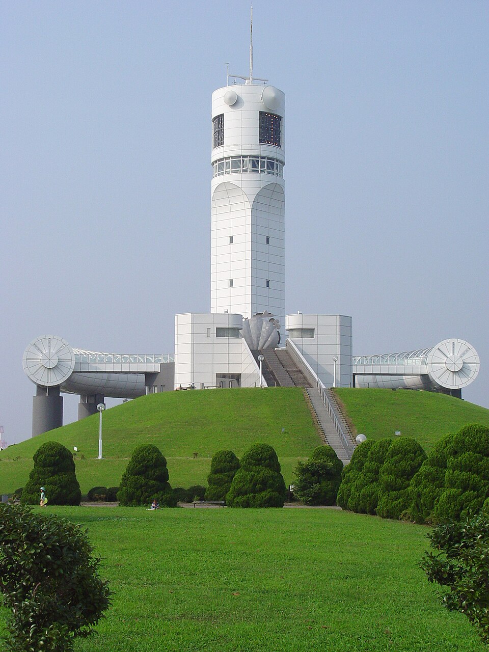 横浜港シンボルタワー（神奈川）