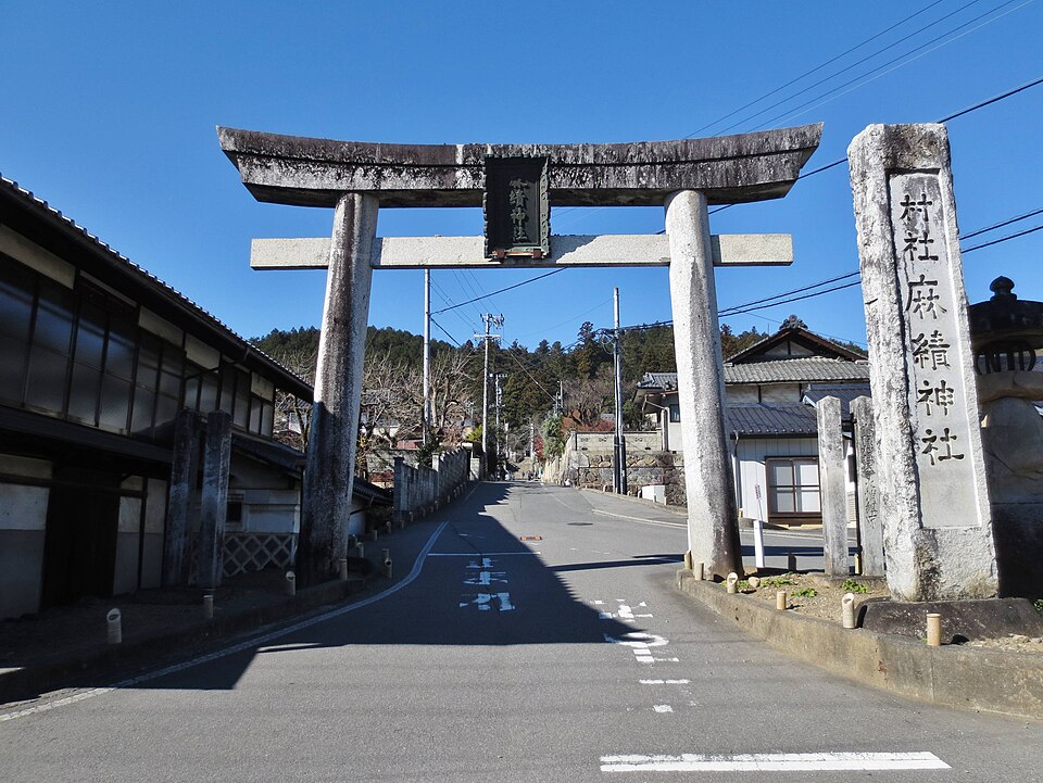 麻績神社（長野）