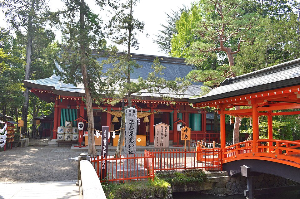 生島足島神社（長野）