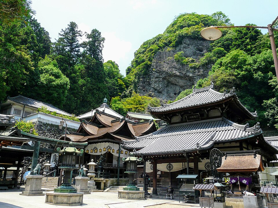 宝山寺（奈良）