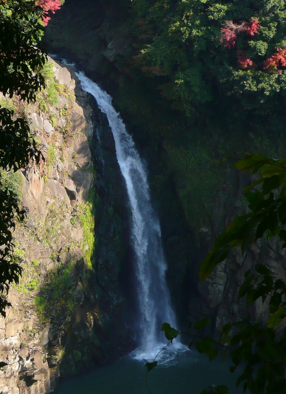 数鹿流ヶ滝（熊本）