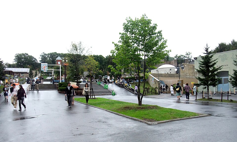旭川市旭山動物園（北海道）